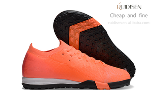 Nuove <span class=keywords><strong>scarpe</strong></span> <span class=keywords><strong>da</strong></span> calcio antiscivolo a taglio basso per bambini e ragazzi <span class=keywords><strong>scarpe</strong></span> <span class=keywords><strong>da</strong></span> allenamento sportive all'aperto traspiranti per la primavera e l'inverno - Product Image 6