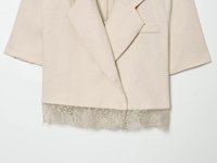Blazer court décontracté pour femme, couleur beige, col cranté, bouton unique, bordure en dentelle, manches courtes, tendance