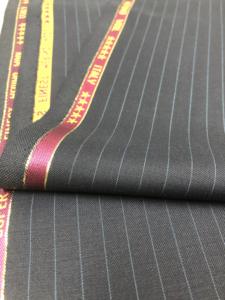 ลายทางสีน้ำเงินเข้มสำหรับสต็อกพร้อมในขนสัตว์โพลีขนแกะเมอริโนผ้าชุดสูทผู้ชายในโรงงานจีน - Product Image 2