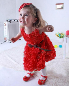 Robe de fête pour enfants de couleur unie avec plusieurs volants - Boutique chinoise - Product Image 4