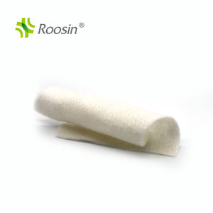 El vendaje <span class=keywords><strong>de</strong></span> alginato <span class=keywords><strong>de</strong></span> Medstock es un vendaje no tejido <span class=keywords><strong>de</strong></span> origen natural hecho <span class=keywords><strong>de</strong></span> 100% fibras <span class=keywords><strong>de</strong></span> alginato <span class=keywords><strong>de</strong></span> calcio - Product Image 2