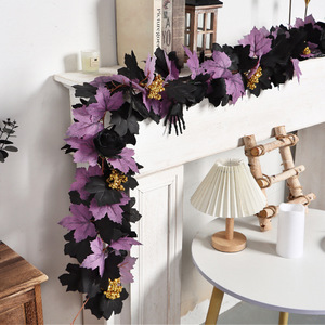 Guirlande en rotin en forme de feuille d'érable violette, décoration artificielle pour Halloween et Noël, 6 pieds de long, style A B C D - Product Image 1