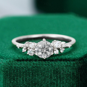 Anillo de Compromiso de Plata de Ley 925 con Moissanita Gris en Racimo, Joyería Vintage para Bodas y Fiestas para Mujer - Product Image 1