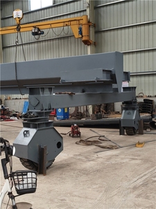 Grúa Todoterreno con Neumáticos de Goma, Rendimiento en Todo Tipo de Terreno para Obras de Construcción - Product Image 3