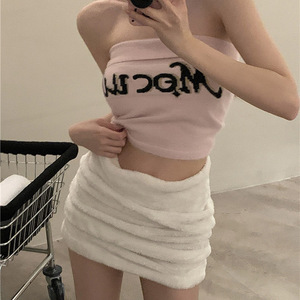 Débardeur court moulant style doux et épicé pour femme, bustier enveloppant le buste, dos élégant, anti-transparence, avec motif lettre intérieur - Product Image 4