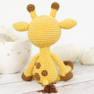 Venta al por mayor ganchillo <span class=keywords><strong>jirafa</strong></span> juguete hecho a mano ganchillo suave Animal juguetes <span class=keywords><strong>Amigurumi</strong></span> peluche tejido <span class=keywords><strong>jirafa</strong></span> muñeca - Product Image 4