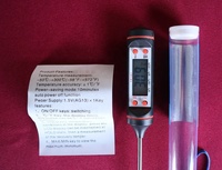 Termometer Daging Digital Profesional dengan Probe Baja Tahan Karat, Respon 1 Detik, Akurasi 1°C, Rentang -50°C hingga 300°C