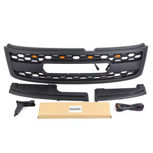 Pièces automobiles 2005-2020 Nouvelle calandre avant avec éclairage compatible avec <span class=keywords><strong>Nissan</strong></span> Patrol Y61 - Product Image 1