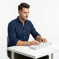 Nuevo Teclado Ergonómico para Juegos con USB Tipo-C, RGB LED, 61 Teclas, Membrana Mecánica, Anti-Ghosting, Portátil, Cable Desmontable