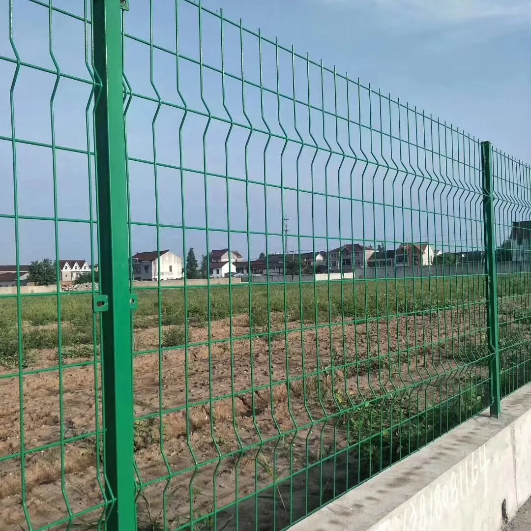 Home Outdoor Decorative Welded Wire Rigid Mesh Metal Curved Panel 3D Garden Fence