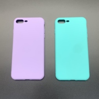 Étui de téléphone portable en TPU givré, résistant aux chocs, imperméable et respectueux de la peau, pour 7 Plus et 8 Plus