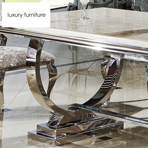 Mobilier <span class=keywords><strong>miroir</strong></span> de luxe Chaise en velours en acier inoxydable argenté et table <span class=keywords><strong>à</strong></span> <span class=keywords><strong>manger</strong></span> rectangulaire en argent Chaise en velours <span class=keywords><strong>à</strong></span> dossier haut <span class=keywords><strong>Salle</strong></span> <span class=keywords><strong>à</strong></span> <span class=keywords><strong>manger</strong></span> - Product Image 3