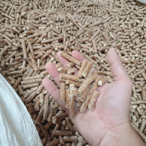 Meilleurs granulés de haute qualité pour le chauffage pas cher DIN EN Plus-A1 EN Plus-A2 (6-8mm) granulés de bois de hêtre de pin pour pour la livraison mondiale - Product Image 1