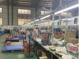 กาต้มน้ำไฟฟ้าวินเทจ 1.8 ลิตร สแตนเลส พร้อมหูจับพับได้ วัดอุณหภูมิ ป้องกันการต้มแห้ง - Product Image 6