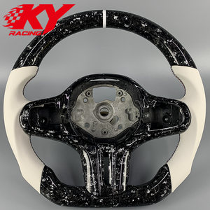 Volante personalizado de fibra de carbono forjada con cuero blanco para BMW G20 G22 G28 G30 G31 G32 G42 G80 G82 G87 M340i M8 X3 X5 - Product Image 1