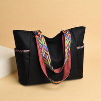 Bolso Tote Impermeable de Nylon Oxford para Mujer con Correa Estampada, Bolsillos con Cremallera, Compartimento Lateral, Logotipo Personalizado, Venta al Por Mayor OEM