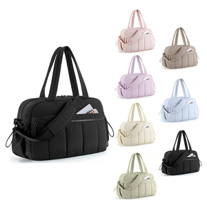Sac de sport matelassé pour femme, sac de voyage imperméable en polyester, sac de <span class=keywords><strong>week</strong></span>-<span class=keywords><strong>end</strong></span> pour les voyages, <span class=keywords><strong>le</strong></span> <span class=keywords><strong>travail</strong></span>, <span class=keywords><strong>le</strong></span> yoga, les sports - Product Image 2