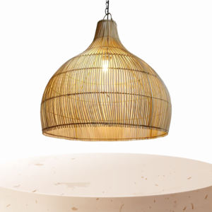 Lampe suspendue conçue avec des tons naturels et un équilibre artistique offrant une élégance subtile dans des environnements personnels ou commerciaux - Product Image 1