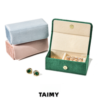 Boîte à bijoux rectangulaire en velours doux de qualité supérieure, logo personnalisé, bouton à pression, boîte de rangement pour bijoux, boîte de présentation de bijoux pour mariage et fiançailles