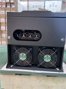 Certifié CE VFD Variale Frequency Drive 132KW Triphasé 380V 440V Entrée AC Frequency Inverter pour les contrôles industriels - Product Image 4