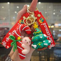 Porte-clés de Noël en gros, en plastique exquis, forme 3D, imprimé UV, figurine de dessin animé, breloque de sac, mousqueton multifonction