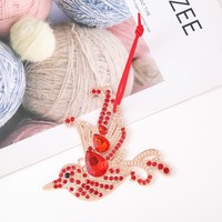 Ornement suspendu en forme d'oiseau en strass rouge, pendentif scintillant en alliage de zinc, décoration de Noël pour arbre, fenêtre, plafond, breloque cadeau de fête