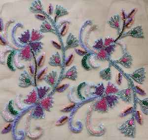 Tissu en dentelle perlée ornée de motifs élégants, parfait pour les panneaux Lehenga et la personnalisation de la jupe ethnique - Product Image 2