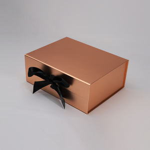 Caja de regalo plegable magnética dorada de lujo, lámina de ventaja UV, logotipo personalizado, papel de laminación brillante en relieve para manualidades, exhibición de pelucas - Product Image 4