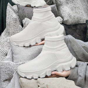 New Fashion high quality Women's Training <b>Shoes</b> Custom LOGO Lightweight Breathable Thick Soled casual Sneakers Walking <b>shoes</b> - Product Image 3