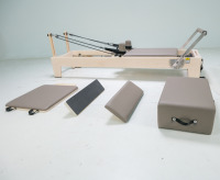 Ensembles de fitness pour salles de sport commerciales, Entraînement de yoga en studio, Reformer Pilates classique, Reformer Pilates en bois d'érable
