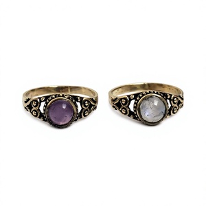 Anillos de piedras preciosas de piedra lunar amatista, anillo de tamaño fijo de piedra Natural de Color dorado y latón - Product Image 1