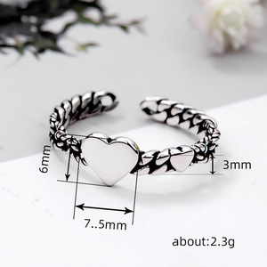 Anello Aperto Regolabile a Doppio Cuore per Donne, Colore Argento Anticato, Gioiello da Dito alla Moda - Product Image 4