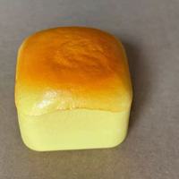 JQ Wholesale Jouets Squishy Alimentaires Parfumés, à Remontée Lente, en Forme de Pain et de Gâteau, Jouets Anti-Stress à Presser, Boîte Mystère Fidget Toys