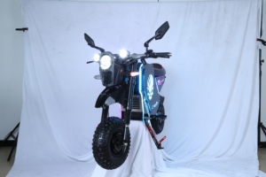 Novedades en Existencias en Almacén <span class=keywords><strong>de</strong></span> EE. UU., Motocicleta Eléctrica <span class=keywords><strong>de</strong></span> 14 Pulgadas con Llantas Gruesas, Scooter <span class=keywords><strong>de</strong></span> Dos Ruedas, 72V 10000W, Alta Velocidad, Batería NFC - Product Image 3