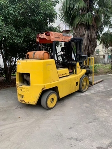 Montacargas Diésel Hyster de 7 Toneladas con Mástil de 4.5 Metros, Pintura Original Usada, para Manejo Industrial de Materiales - Product Image 4