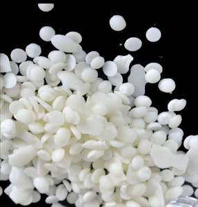 Vente en gros de Offre Spéciale 100% cire de soja écologique naturelle OEM bougie d'art flocons de cire de soja pilier naturel pour mariages sans flamme - Product Image 2