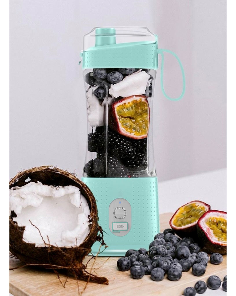 Mélangeur à main bleu clair