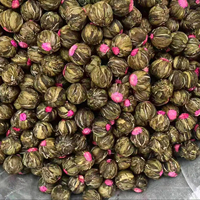 Thé aux fleurs et aux herbes, thé fleuri, beauté pour le bain