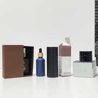 Vente flash 30ml 50ml 10ml Bouteille compte-gouttes en verre ronde carrée givrée ambre rose noire pour cosmétiques Huile capillaire
