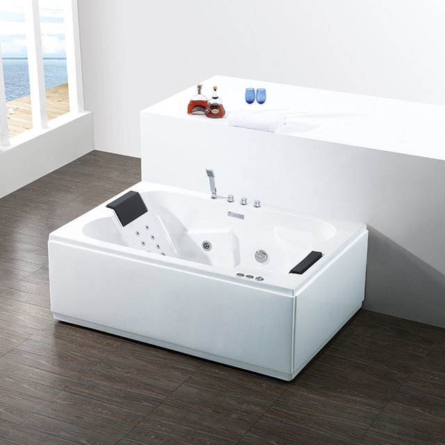 Luxurious Traditional Balboa Hydro Massage Freestanding Waterfall Whirlpool Bathtub Double Sizes Acrylic Waterproof Eco-Friendly
