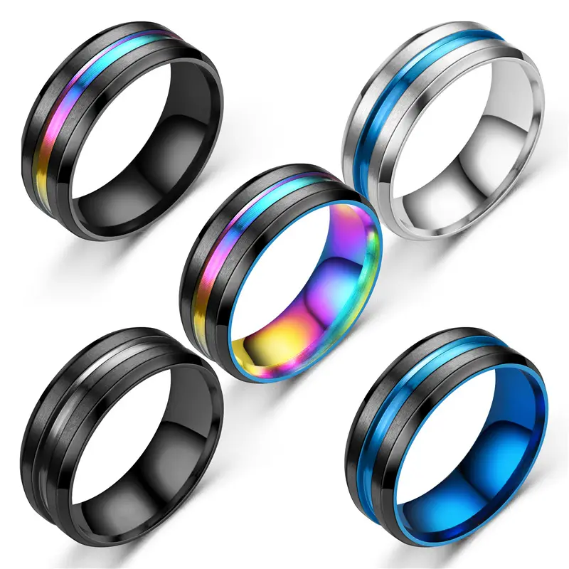 แหวนเหล็กไทเทเนียมสีน้ำเงินสำหรับผู้ชายใหม่8มม. พร้อมขอบตรงกลางของผู้ชาย
