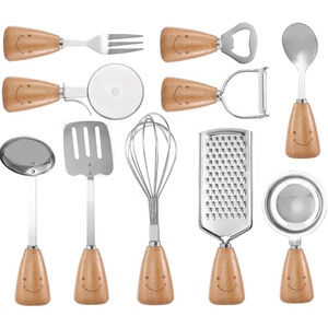 Bonitos utensilios de bambú para niños, decoración de pasteles, accesorios de cocina de acero inoxidable, gadget para hornear, juego fresco, tornillo de corcho, mini utensilio - Product Image 2