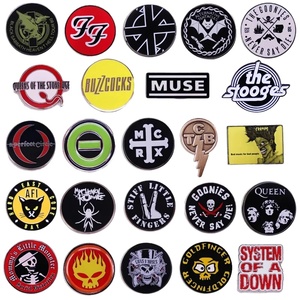 Pin de Banda de Pop Rock, Broche con <span class=keywords><strong>Letras</strong></span> de Canciones de Álbumes Musicales, Insignia Punk, Colección para Fans y Amigos, Medalla, Accesorios de Ropa, Venta al por Mayor - Product Image 2
