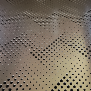 Feuille en acier inoxydable perforée SS304/316L personnalisable avec plaque de trou de service de coupe de taille personnalisée - Product Image 1