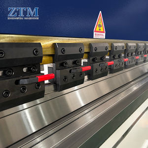 4 + 1軸小型CNCプレスブレーキ50T 2500mm 53T 2500mm板金曲げ機TP10Sシステム油圧スチールベアリング - Product Image 4