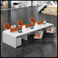 Bureau d'ordinateur en bois au design minimaliste moderne avec finition blanche laquée, bureau combiné pour personnel de bureau