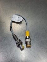 Sensor Proximitas 1.5-qs880-ap6x-0.2m-rs 4t. 5e-20 Produk Baru, Asli dengan Garansi Satu Tahun