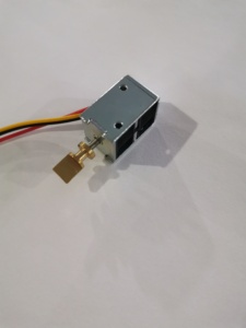 Tùy chỉnh akd0521s 24V DC Micro đẩy loại điện tử giữ châm điện kép latching <span class=keywords><strong>solenoid</strong></span> - Product Image 2