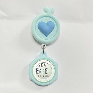 低MOQの卸売、カスタマイズ可能なデジタルナースウォッチ、アラーム付き、3気圧防水、カラフルなシリコン製ドクターフォブ - Product Image 2