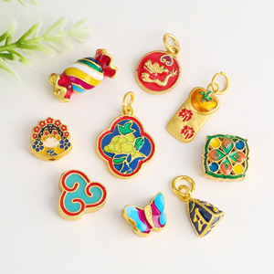 Cuentas colgantes de esmalte dorado antiguo de formas mixtas para accesorios de joyería DIY, pulseras, collares y adornos al por mayor - Product Image 1